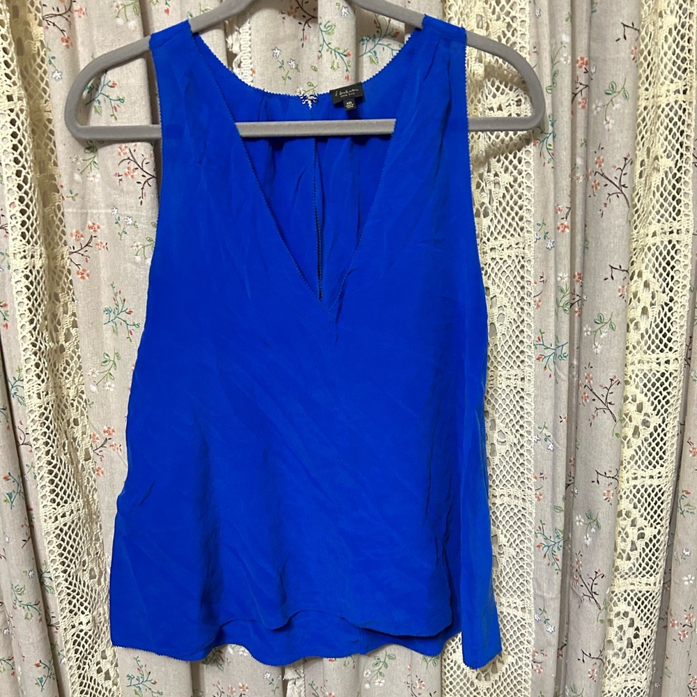 L.‎ Babaton Aritzia Silk V-Neck Tank | XXS | Cobalt Blue | 100% Silk